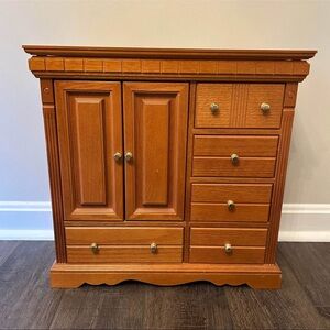 Vintage XL Wooden oak Jewelry Armoire Flip Top Necklaces Carousels Jewelry Chest